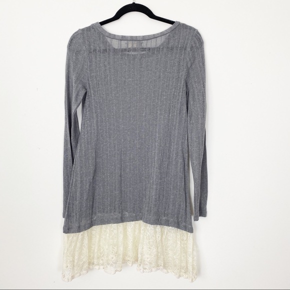 ALTAR’D STATE Grey Lace Sheer Knit Tunic Top Small Boho Bohemian - Picture 6 of 7